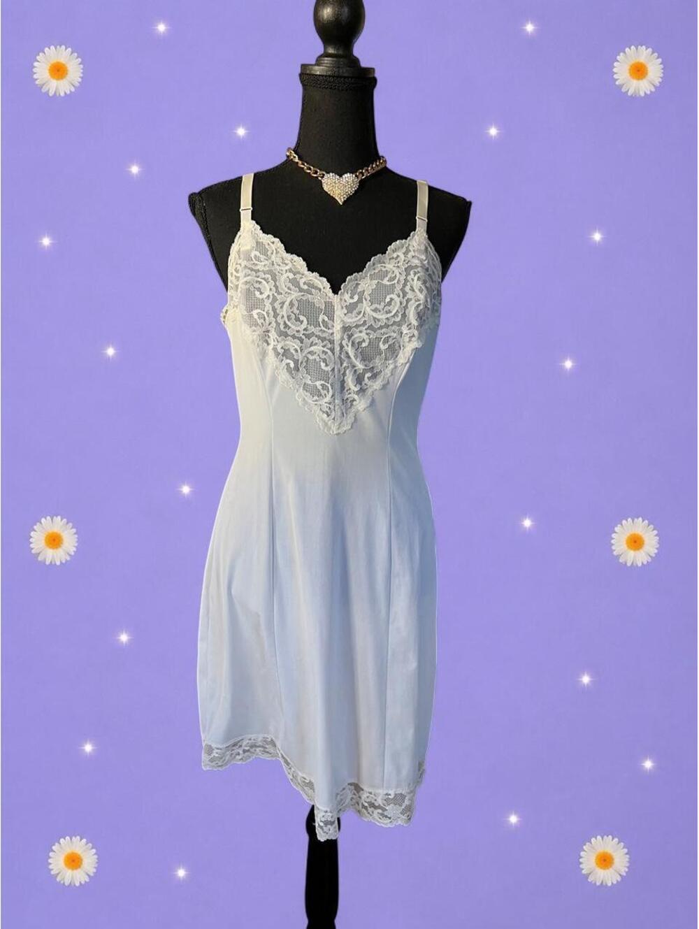 Vintage Shadowline White Lace Coquette Fairycore Full Slip Dress Size 34 🤍